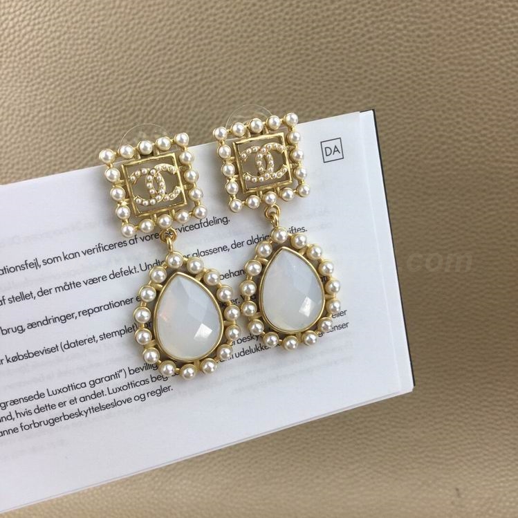 Chanel Earrings 541